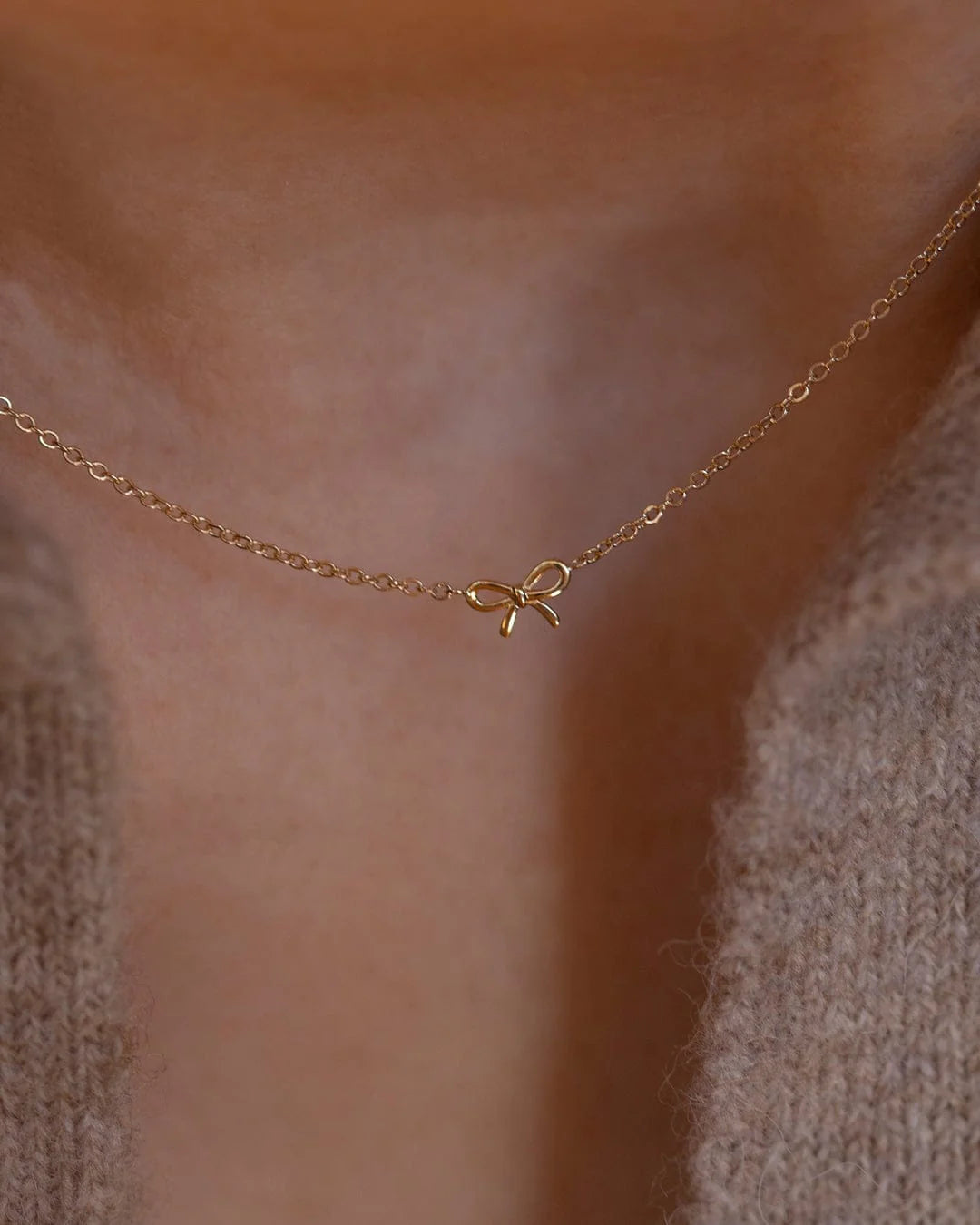 Tiny Knot Necklace