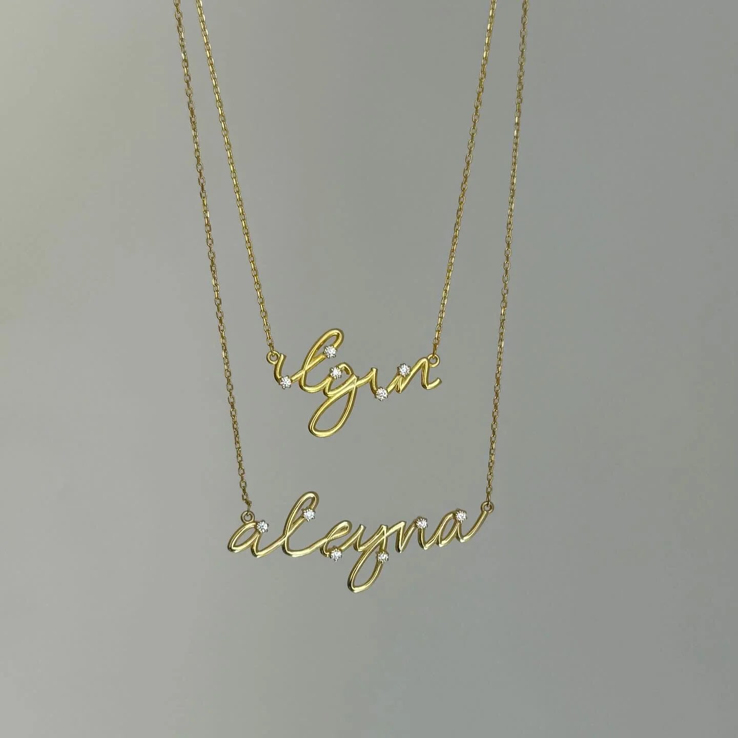 Zircoon Signature Name Necklace